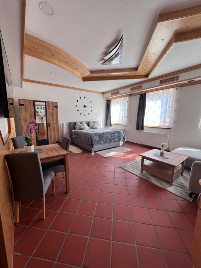 Fleischerei&Jausenstation Palucaj Krieglach Extérieur photo